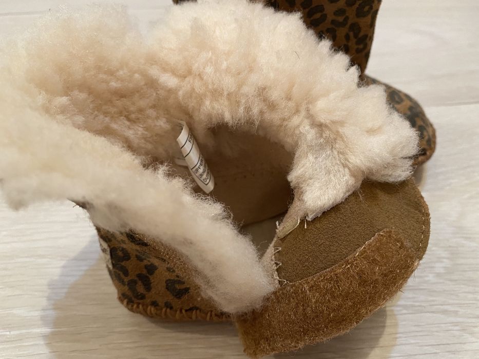 Детские ботинки