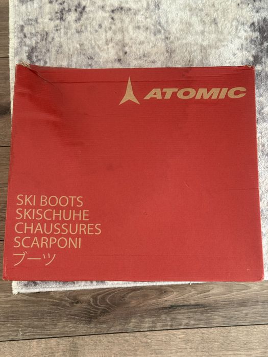 Ски обувки ATOMIC