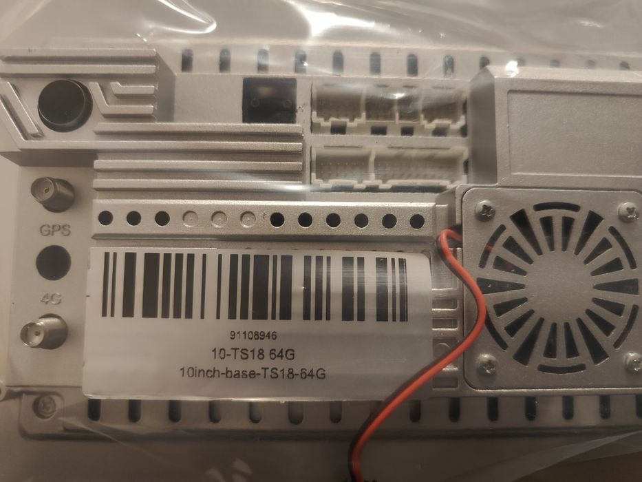 Продаю андроид TS - 4/64G, диагональ 10. Цена 50.000