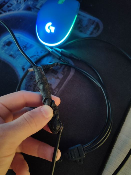 Продам наушники 3к