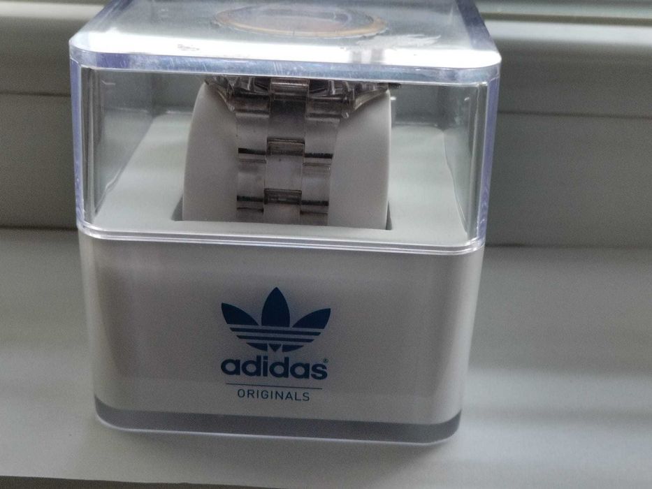 Оригинален часовник Adidas