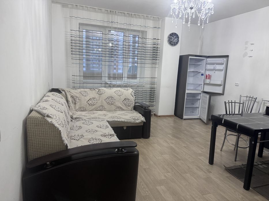 Сдам 2 комнатную квартиру