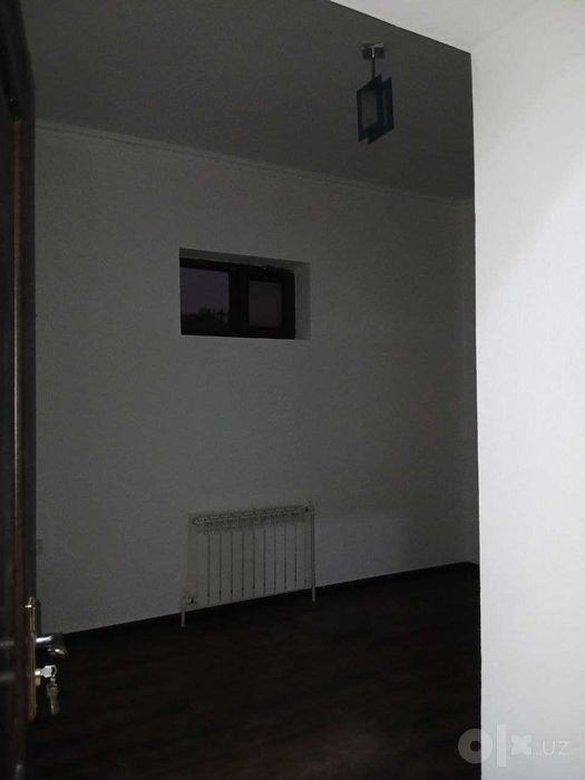 Uy hovli sotiladi