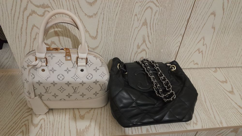 Сумкалар сотилади