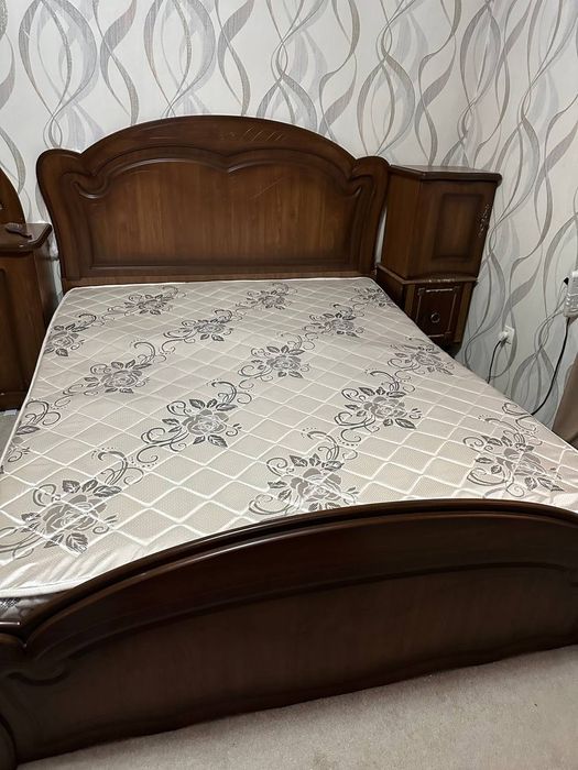 Yotoqxona komplekt mebelari