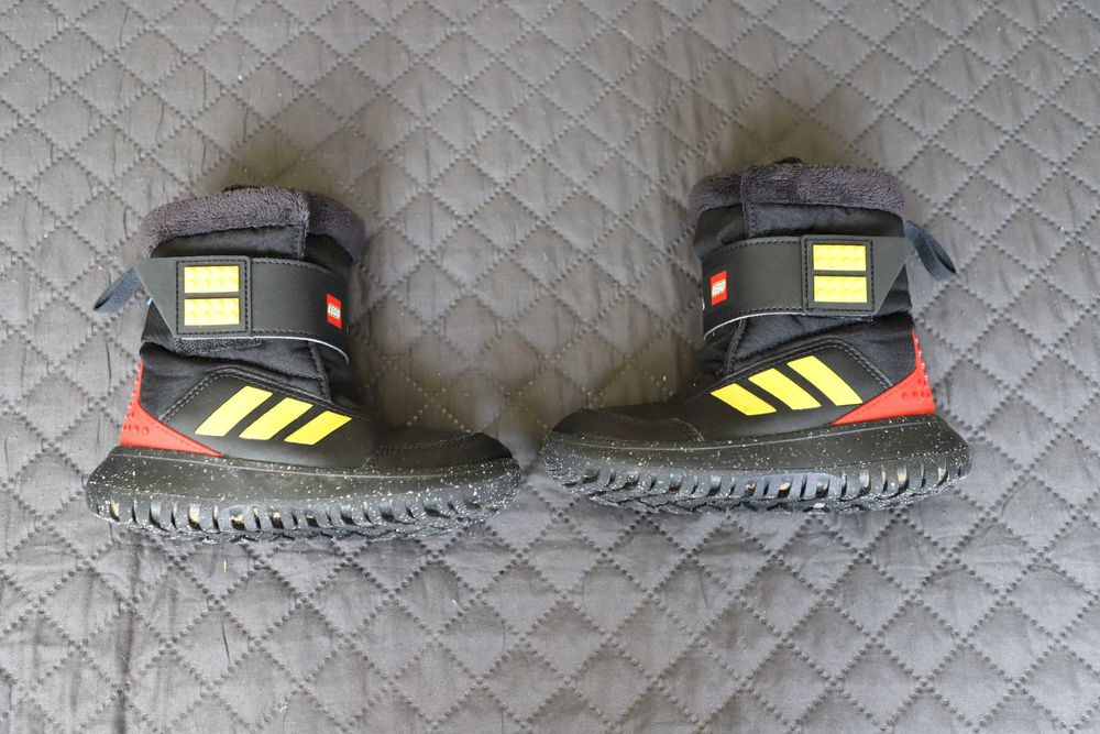 Детски ботуши adidas x LEGO® Winterplay