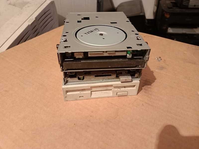 Продам DVD-дисководы