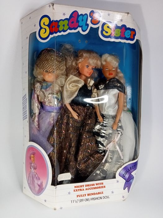 Păpuși de colecție Barbie si Sandy's Sister
