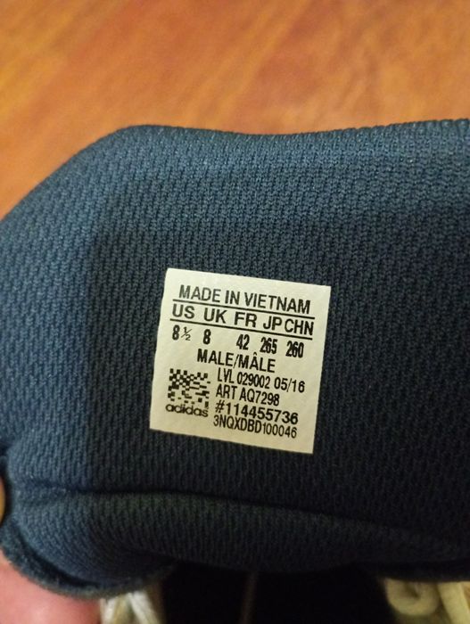 Vind adidasi, marimea 42