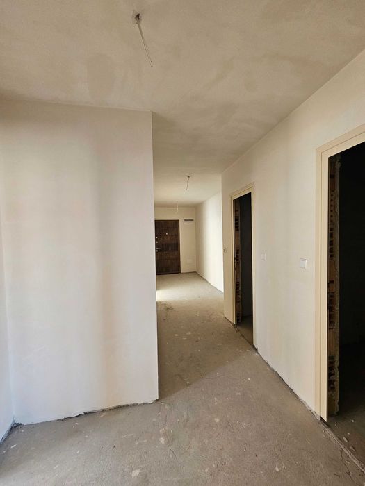 Продава се Тристаен апартамент в Велико Търново, Акация - 110 кв.м за 1219 €/кв.м - Снимка #2