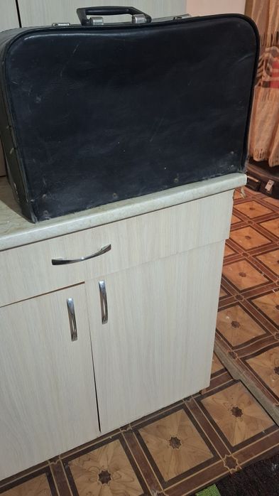 Швейная машинка Чайка