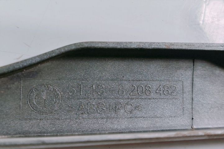 Ornament far dreapta 51138208482 BMW Seria 3 E46
