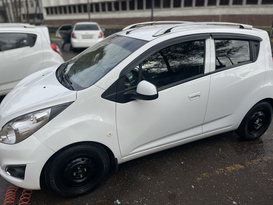 Продам Spark (3 euro) автомат.