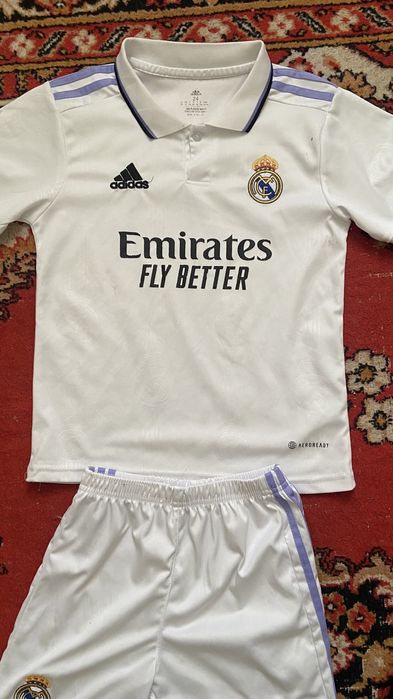 Спортивная одежда