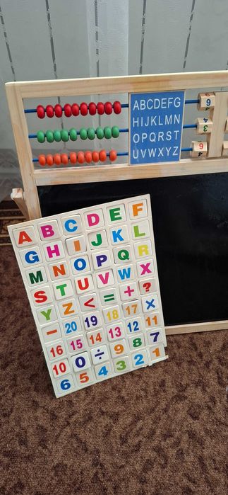 Детска дъска- с магнит и за тебешир