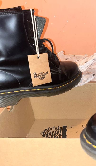 Обувки Dr. AirWair Martens