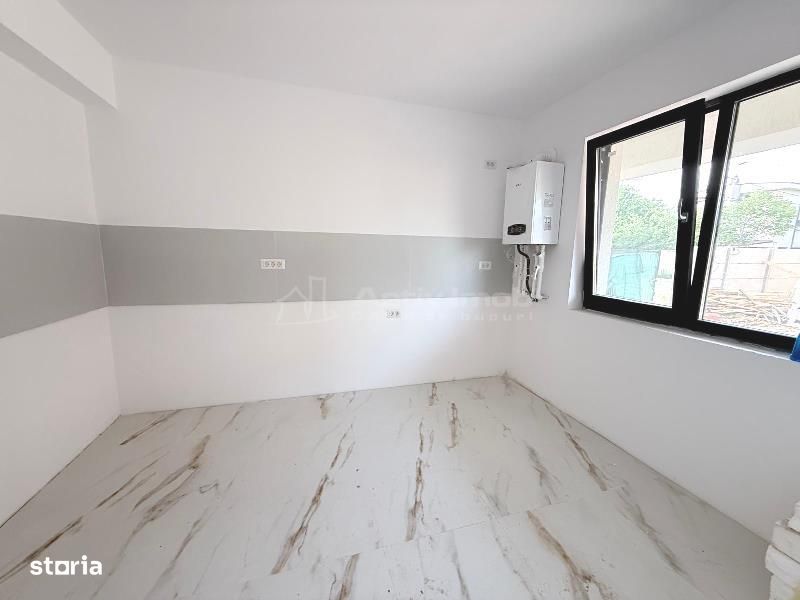 Vanzare -  Casa  - Vila - Prelungirea Ghencea - Dantelei -  195000E tv