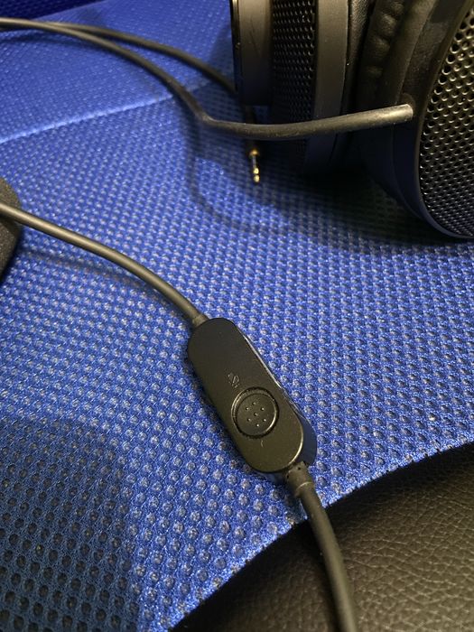 Слушалки Cougar Immersa Essential