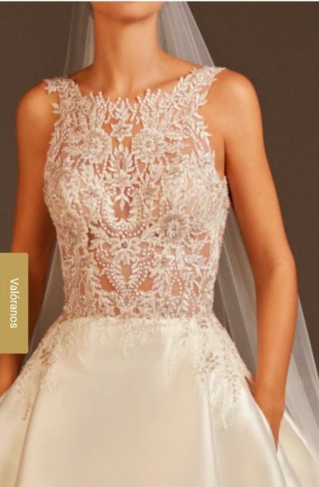 Vând rochie mireasă Pronovias