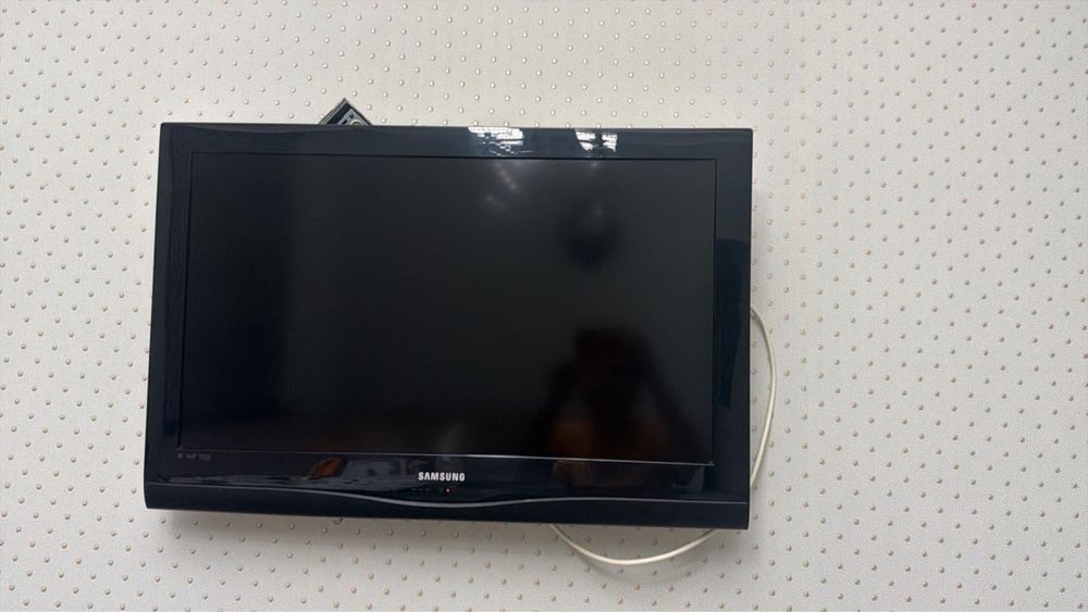 Продам телевизор