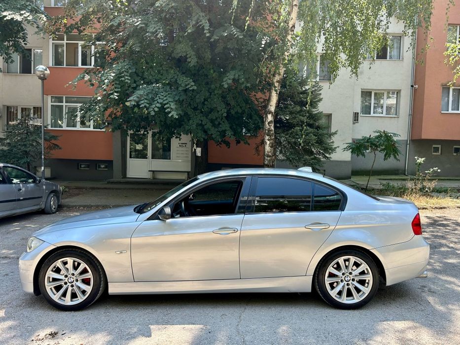 BMW 3 Series E90 325i