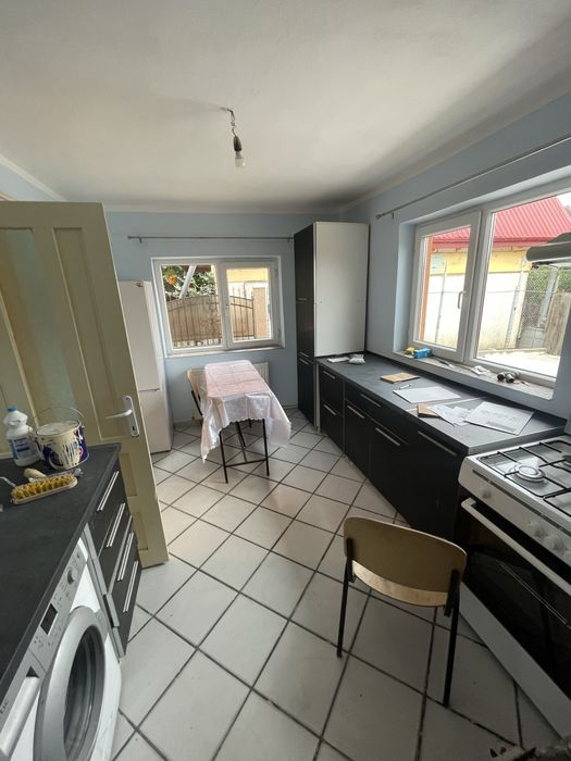 Inchiriez casa Serbanesti Bacau