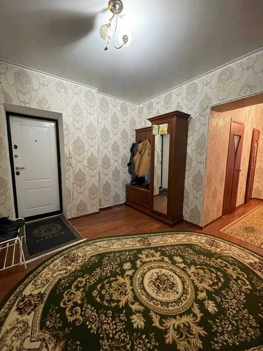 Продам 3 комнатную квартиру