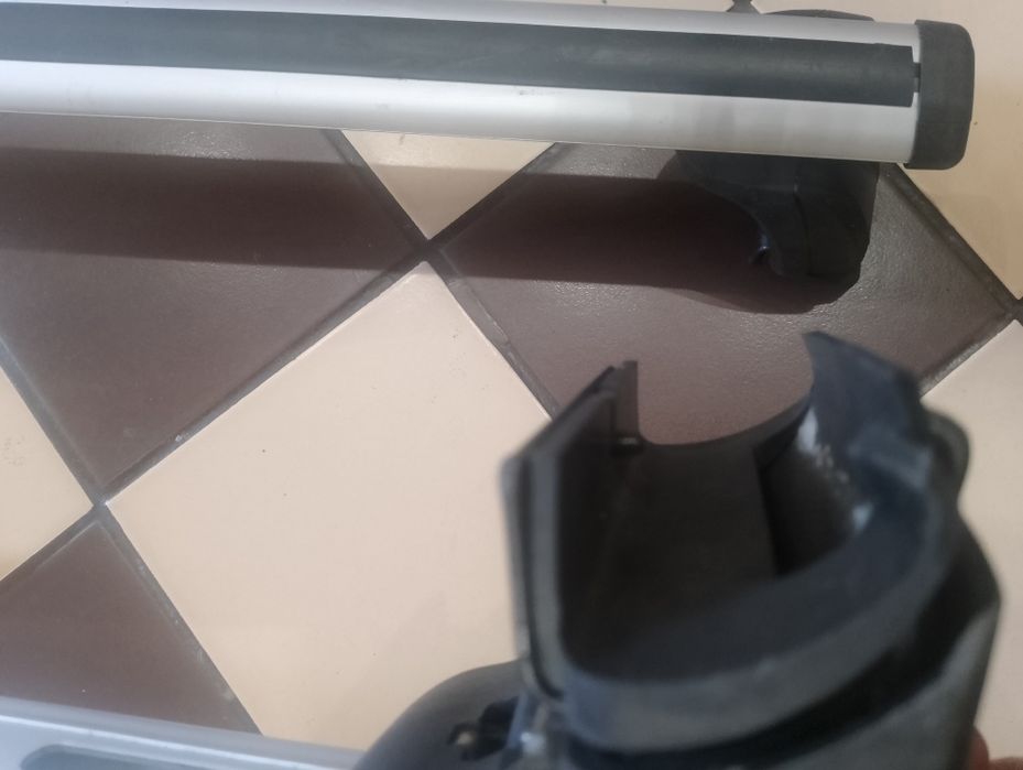 Багажник-греди Thule Renault Clio 4 Grandtour -оригинален