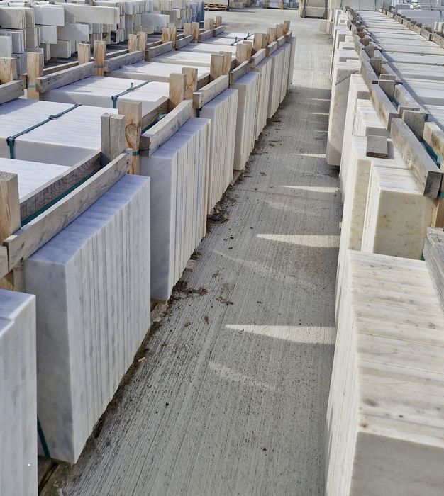 PROMOTIE! MARMURA Super Calitate Stoc mare Producător En-gross Glafuri/Trepte/Pervaze/Aticuri/Capace/Parapeți