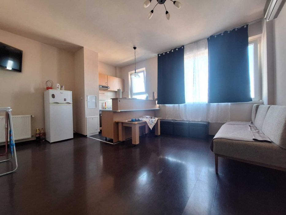 Închiriez apartament Ared Uta R 10