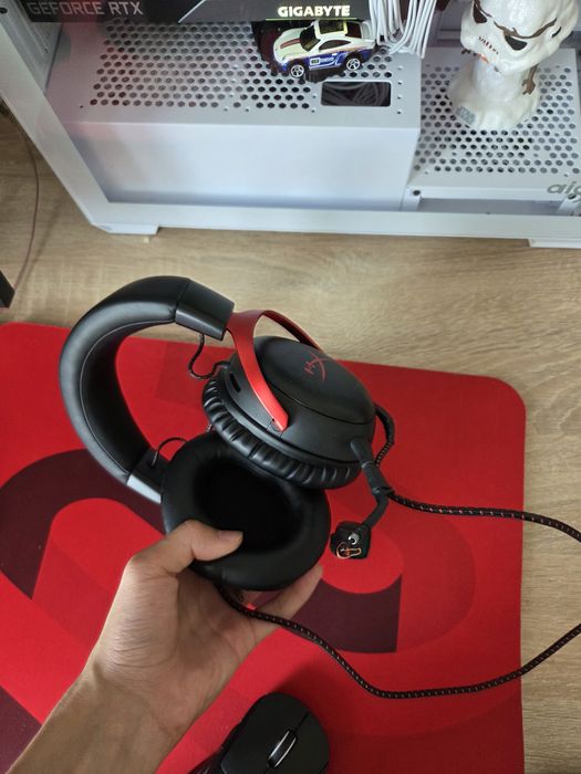 Hyperx Cloud 3 продам