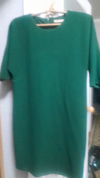 Продам платье женские