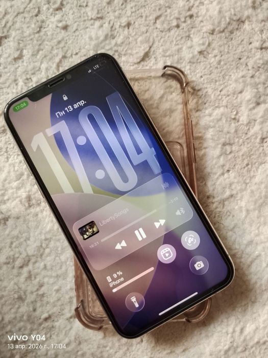 Белый iPhone 11 PRO