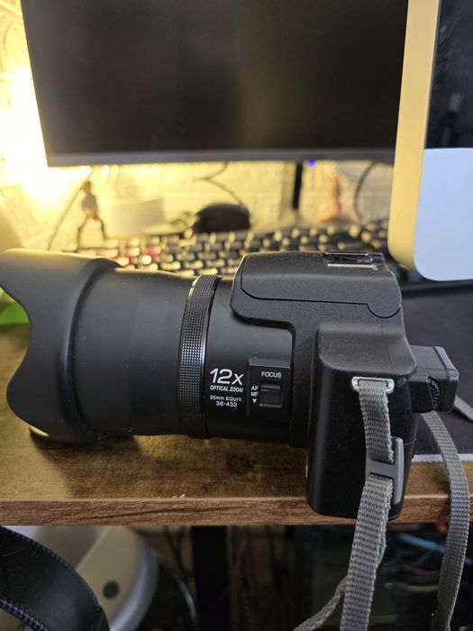 Aparat foto Panasonic Lumix DSC FZ20