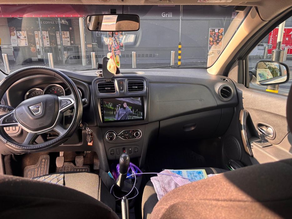 Vând Dacia Logan 1.5 DCI 90 CP