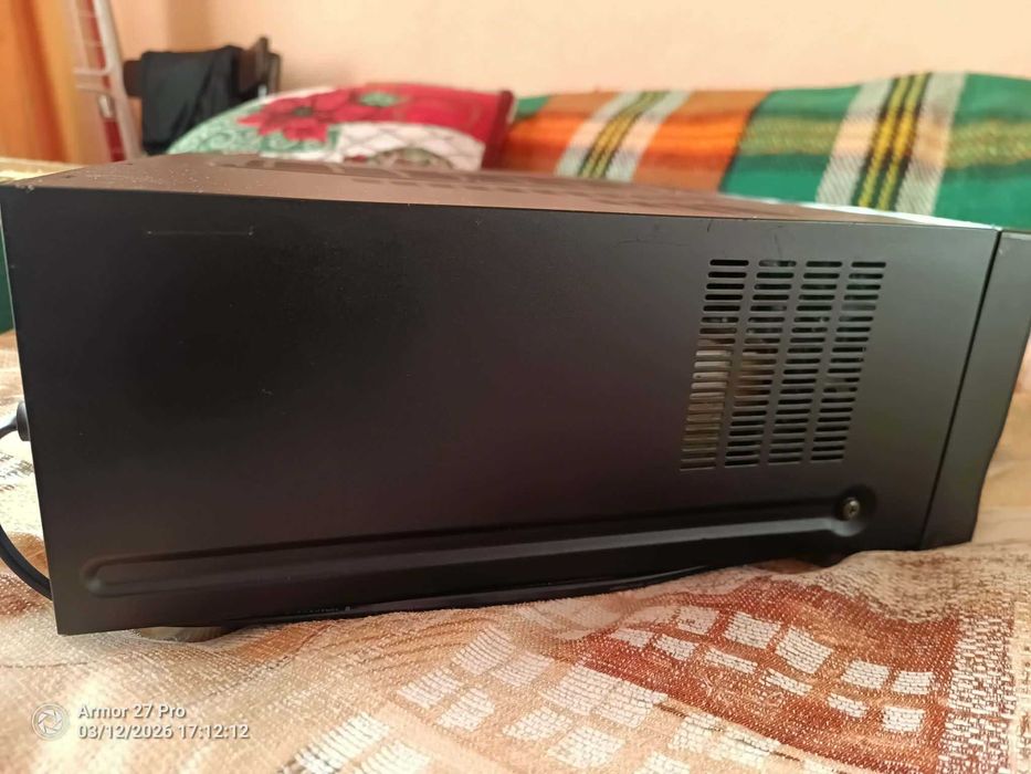 Продавам PIONEER VSX 409 RDS