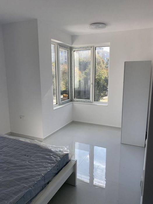Дава се под наем Четиристаен апартамент в София, Обеля 2 - 126 кв.м за 900 € - Снимка #10