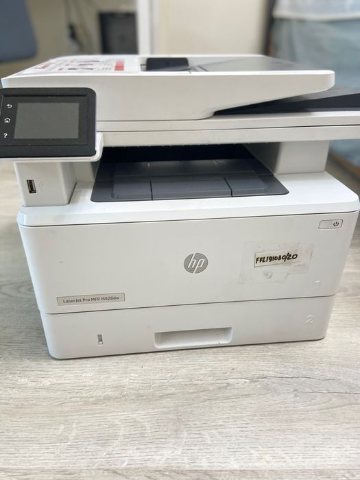 Монитор LG, Phillips, Dell