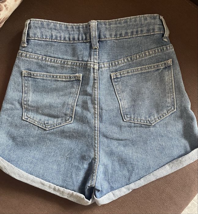 Дънкови къси панталонки