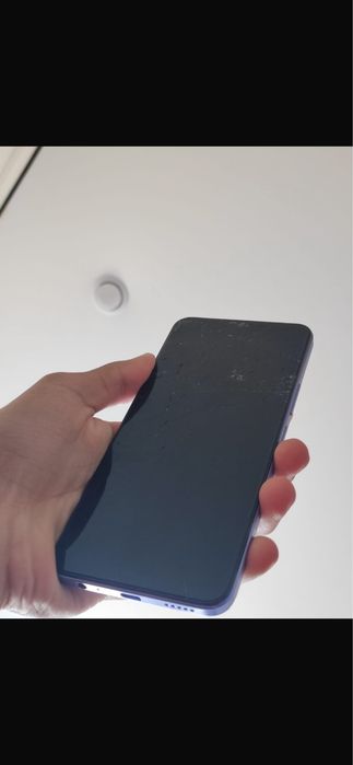 Vivo y17s 128 гб разбить экран  обм предлогайте