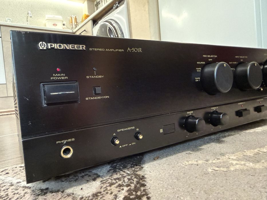 Pioneer A-501 Стерео