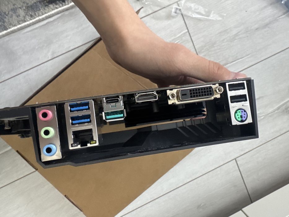 Asus tuf gaming B450M-PLUS