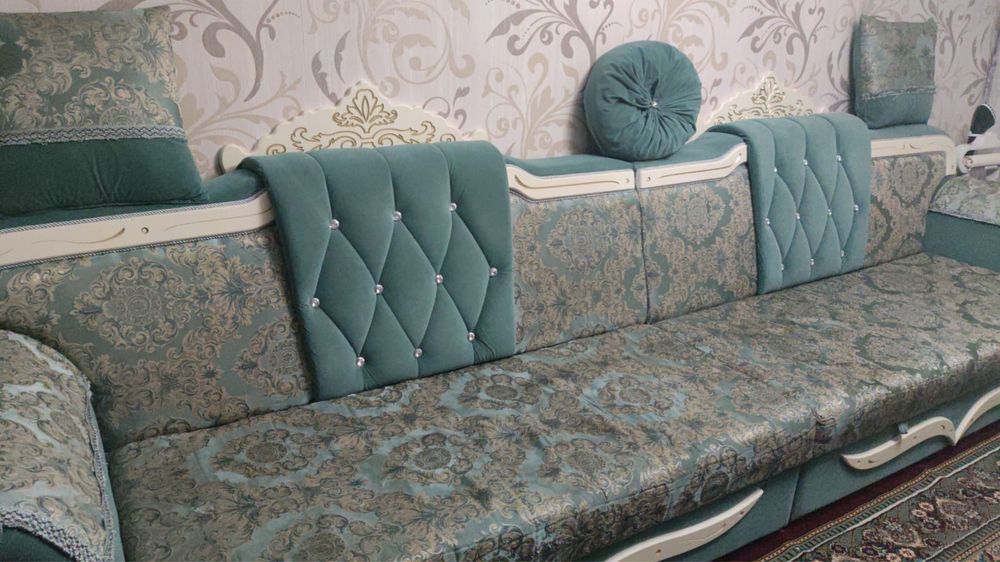 Продается диван