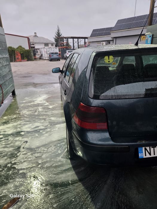 VOLKSWAGEN Golf 2002 — imagine 3