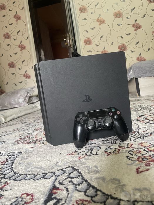 Playstation 4 slim 1tb