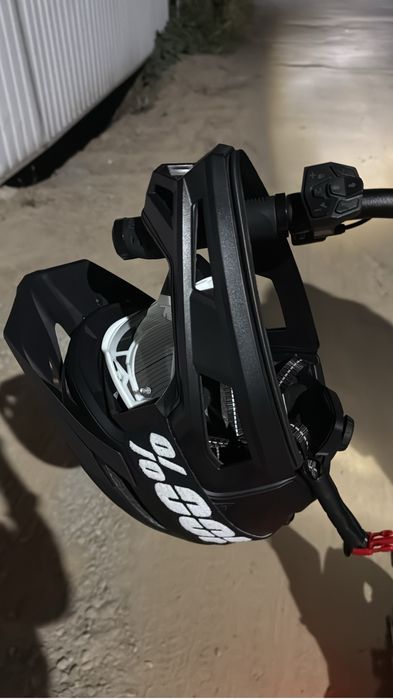 шлем электросамокат