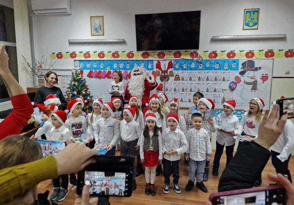 MOȘ CRĂCIUN- în Județul Arad: la tine acasă sau la grădiniță, primărie