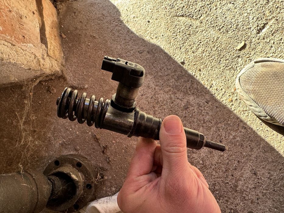 Продавам дюзи за ауди 2.0 170кс