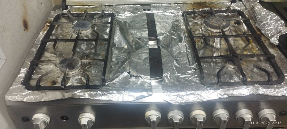 Sotiladi gaz plita b/u holati yaxshi