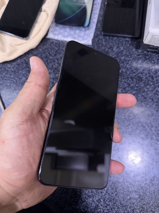 samsung s22+ pamit 8.256g holati ideal karea region oqip tel qlila